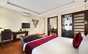 Hanoian Central Hotel & Spa  4*